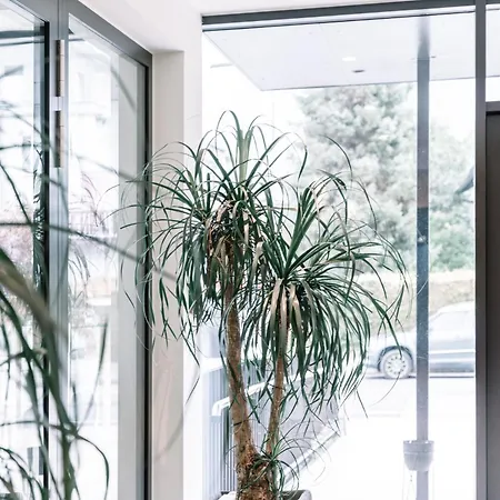 Loomz Living Self-check-in Appart hôtel 4*