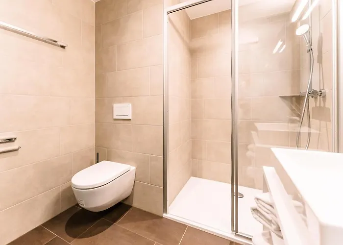 Loomz Living Self-check-in Apartahotel 4*